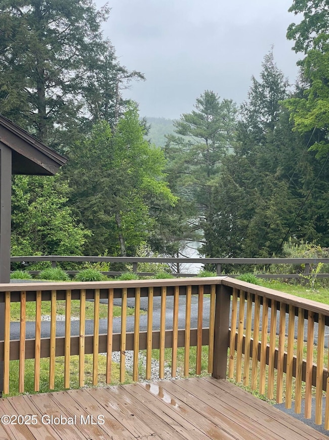 11 Overlook Ln N, Chestertown, NY 12817 - photo 2