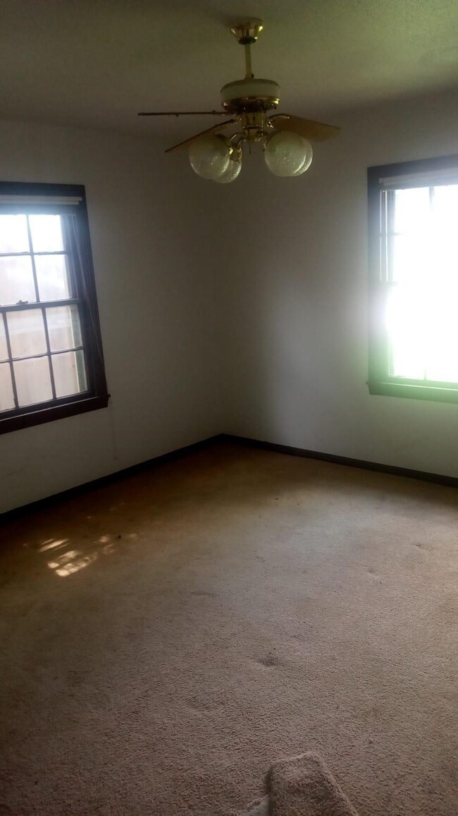 17155 Barcelona Dr, Friendswood, TX 77546 - photo 5