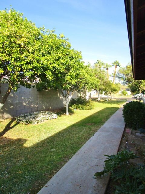 Common area view 1