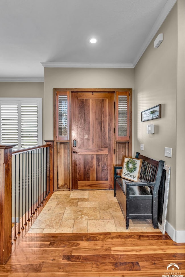 732 N Blazing Star Dr, Lawrence, KS 66049 - photo 5