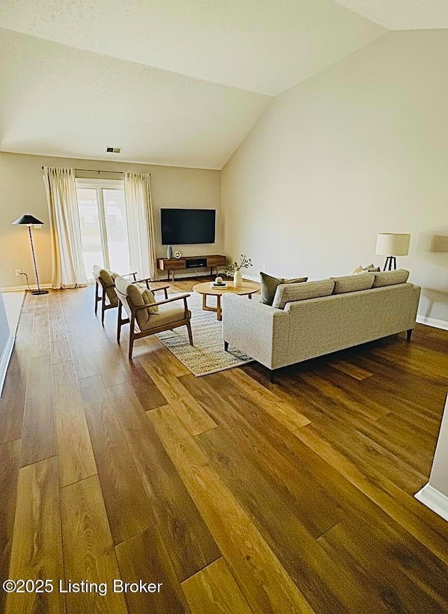 200 Shady Glen Cir, Shepherdsville, KY 40165 - photo 3