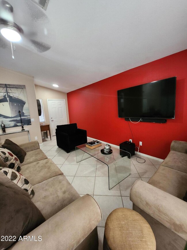 Living room 1