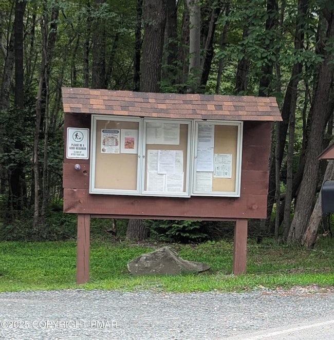 COMMUNITY BULLETIN BOARD