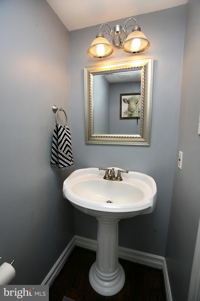 144 Baker Ave, Atco, NJ 08004 - photo 4