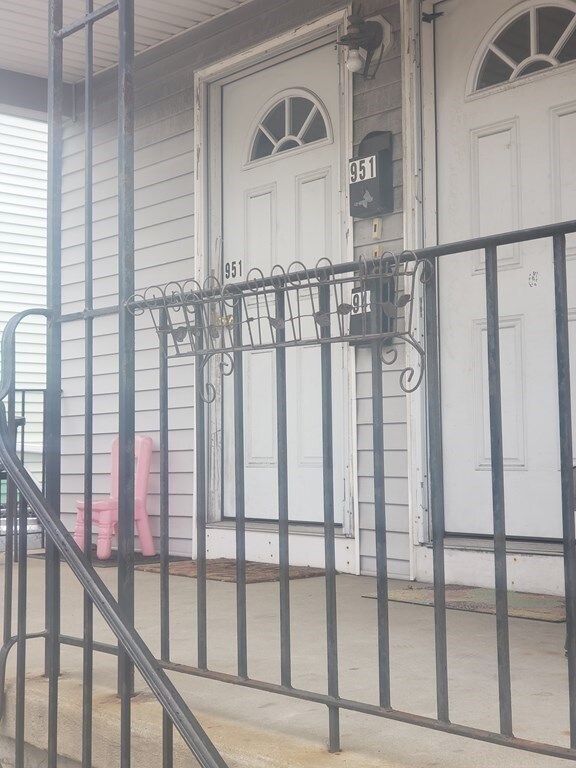949 Eastern Ave unit 951, Malden, MA 02148 - photo 4