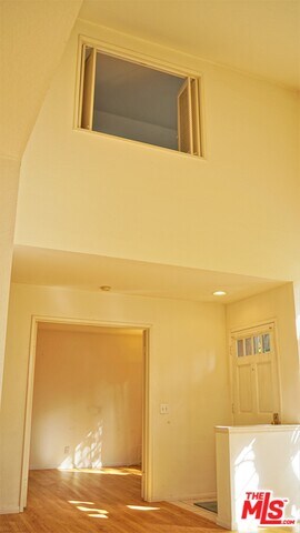 Loft master bedroom above 1st flr bedroom