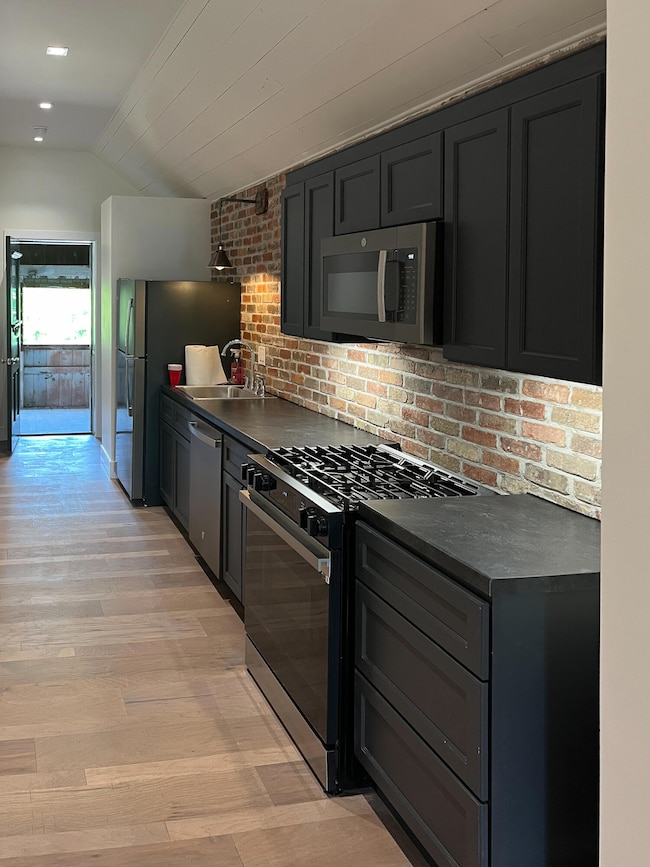 202 E Main - Unit 6-13