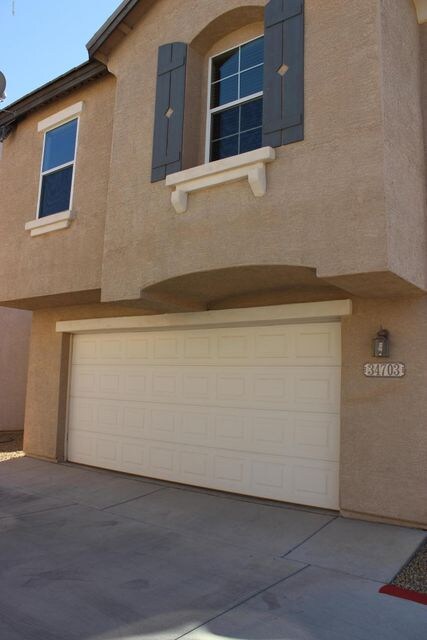 2Car garage