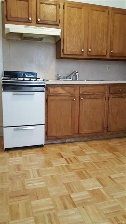 1508 W Union St, Allentown, PA 18102 - photo 2