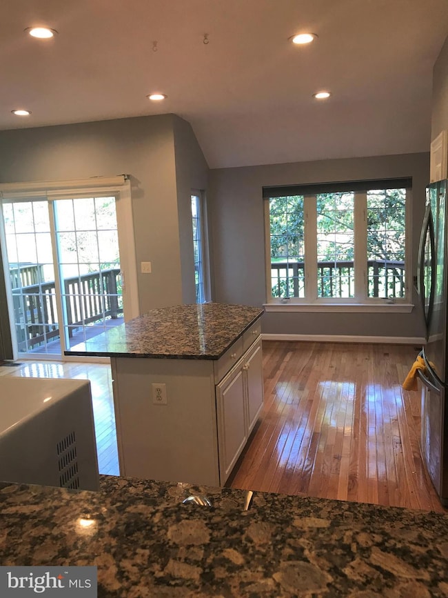 3524 Rapid Ln, Woodbridge, VA 22193 - photo 5