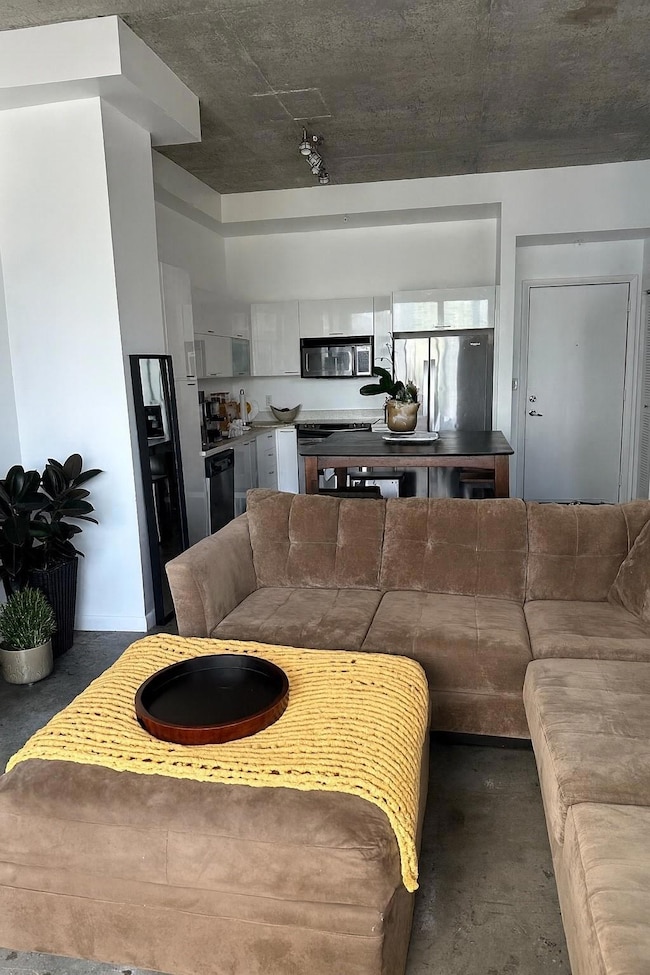 133 NE 2nd Ave unit 3009, Miami, FL 33132 - photo 3