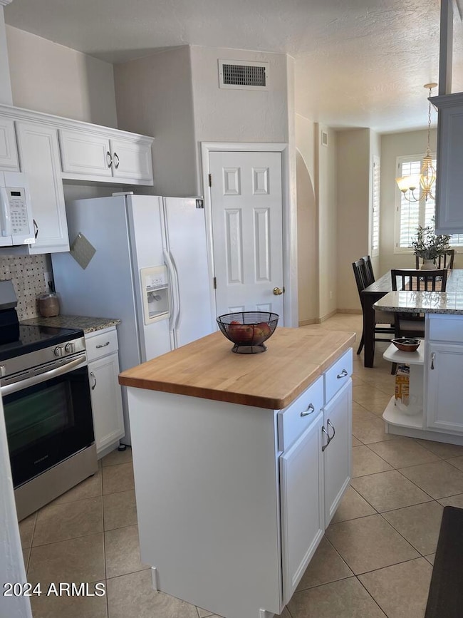 11011 North Zephyr Drive Kitchen #2
