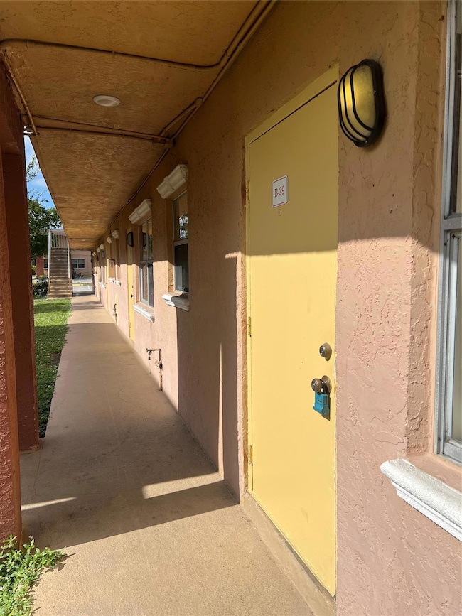 101 NE 41st St unit B29, Oakland Park, FL 33334 - photo 7