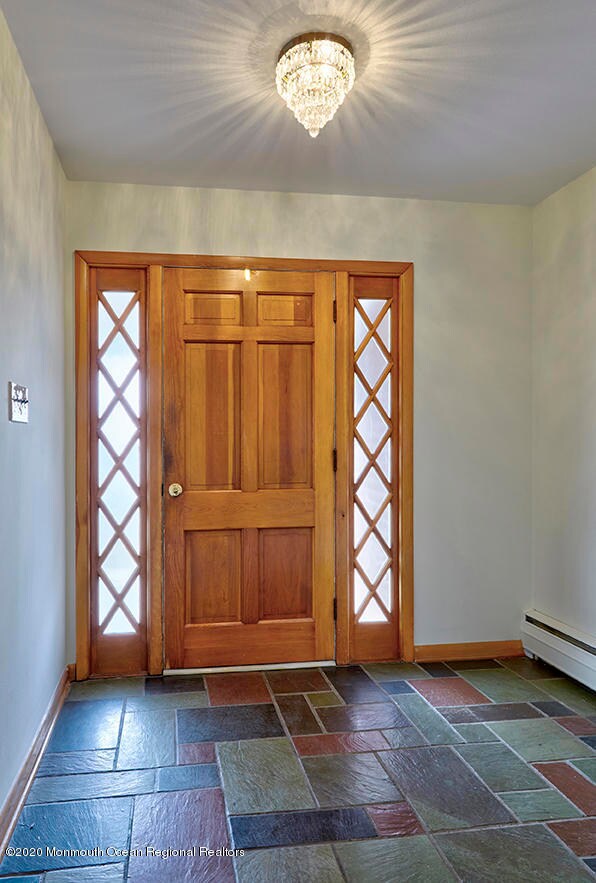 16 Roosevelt Ave09_72