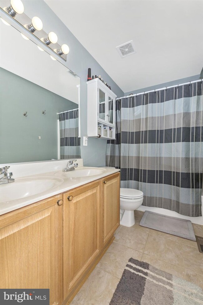 1915 Fieldstone Way, Frederick, MD 21702 - photo 4