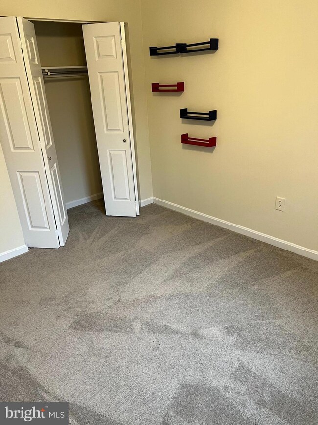 9814 Whiskey Run, Laurel, MD 20723 - photo 4