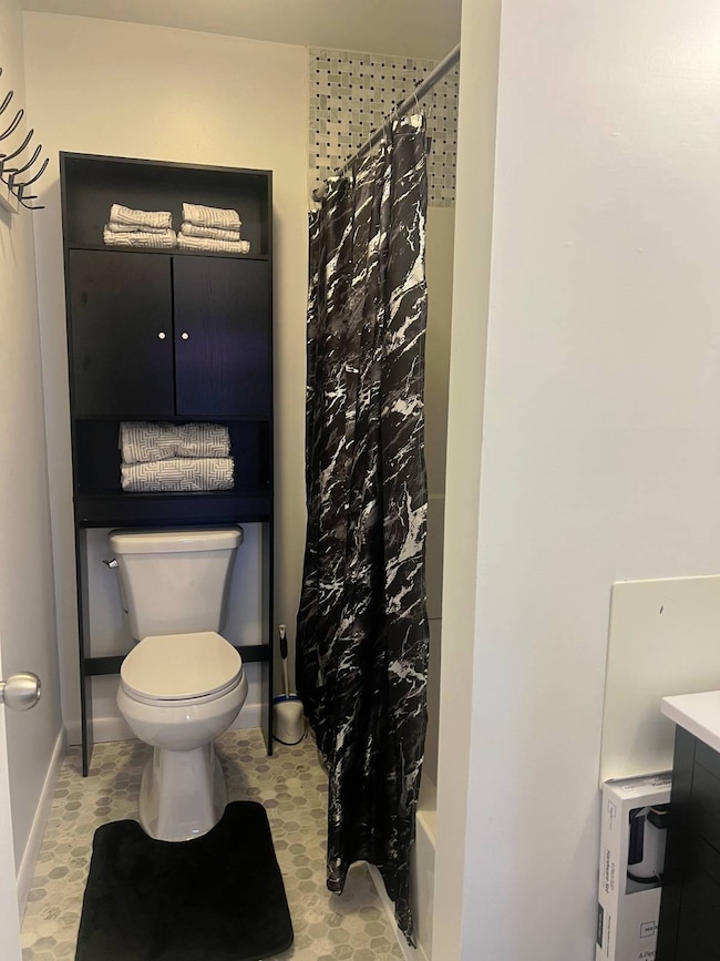 211 N Spring St, Mc Arthur, OH 45651 - photo 6