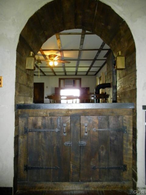 272 E Mosser St, Allentown, PA 18109 - photo 7