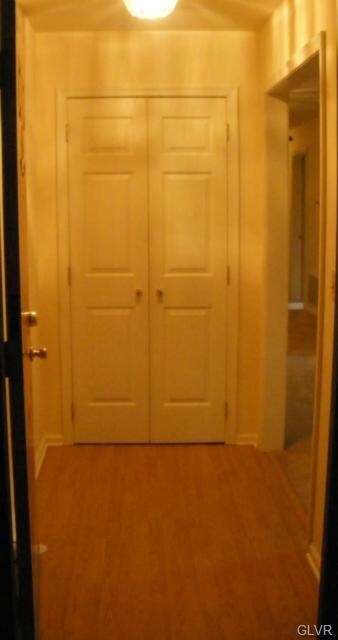 978 Cold Spring Rd unit 4, Allentown, PA 18103 - photo 2