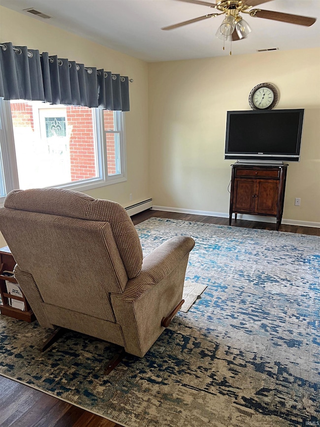 127 Meadow Ln, Linton, IN 47441 - photo 4