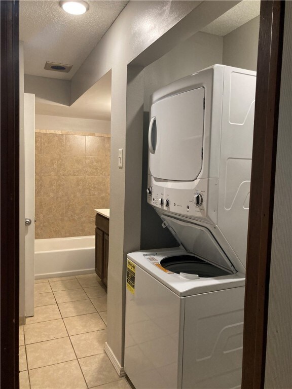 203 S Baggett St unit 9, Prairie Grove, AR 72753 - photo 7