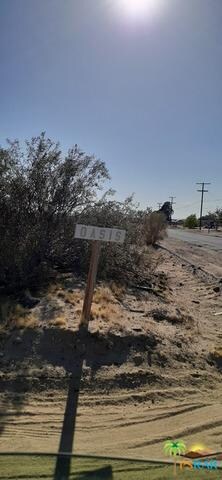 Western boundary street