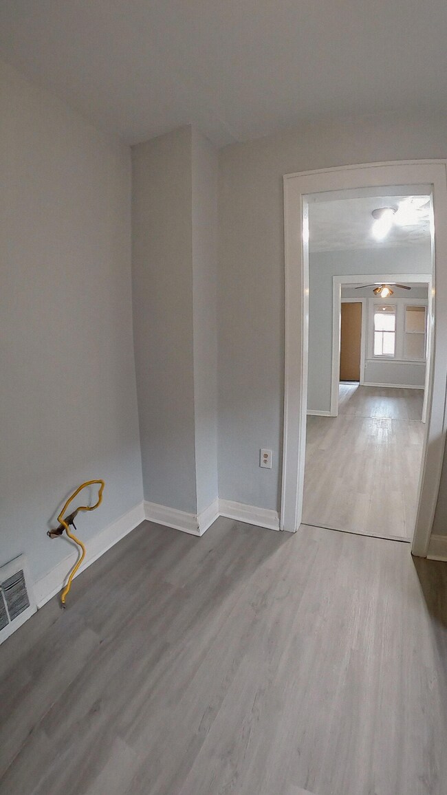 3824 Parrish Ave, East Chicago, IN 46312 - photo 5