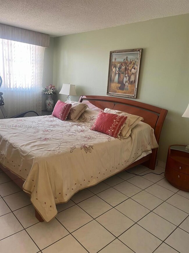 Ashleigh House unit 701, Hallandale Beach, FL 33009 - photo 7