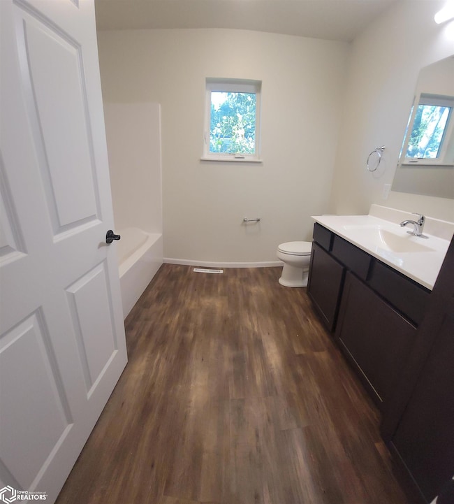 611 N Lincoln Ave, Eagle Grove, IA 50533 - photo 5