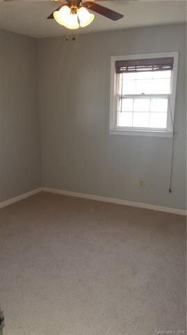 102 Hemingway Ln, Statesville, NC 28625 - photo 6