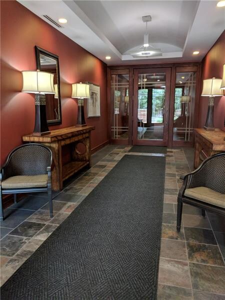 5859 Beacon St unit 1001, Pittsburgh, PA 15217 - photo 3