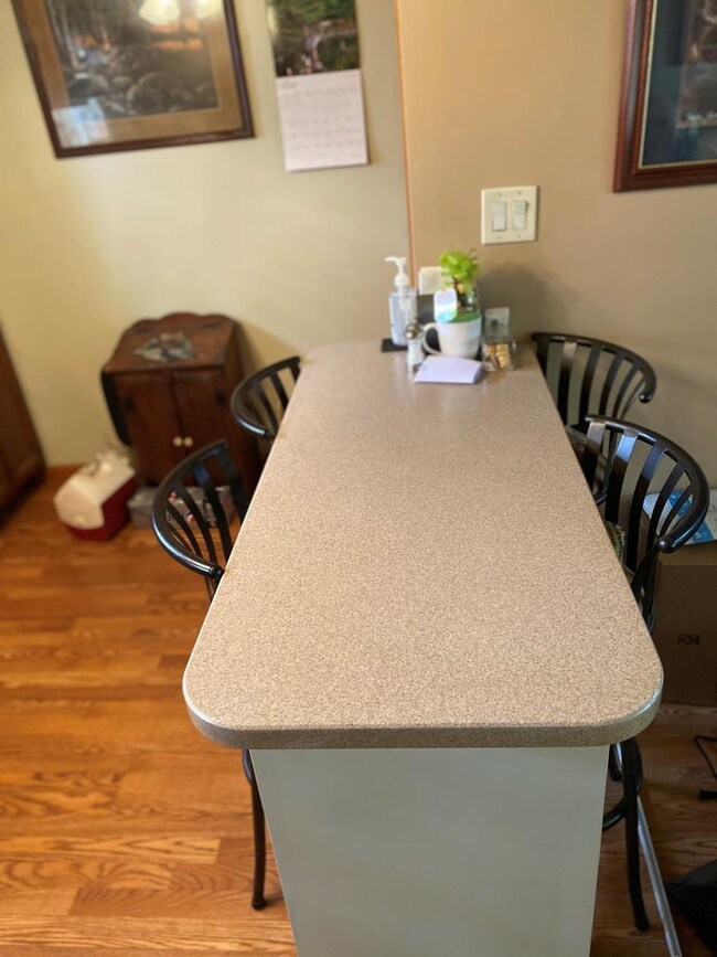 2735 Pawnee Rd, Waukegan, IL 60087 - photo 2