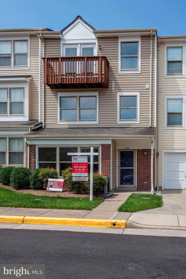 4153 Churchman Way unit 5, Woodbridge, VA 22192 - photo 2