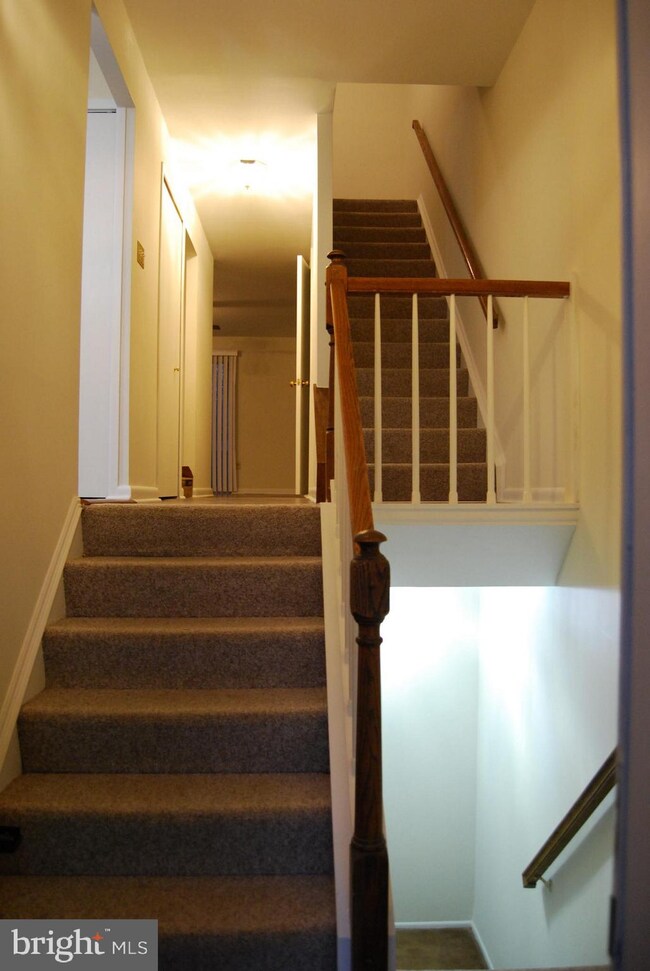 9776 Early Spring Way, Columbia, MD 21046 - photo 2