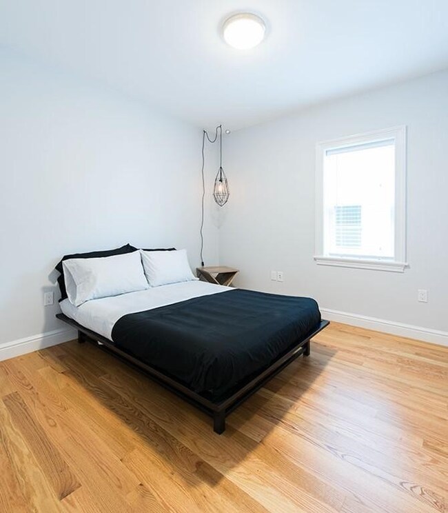 214 E Eagle St unit 3, Boston, MA 02128 - photo 7