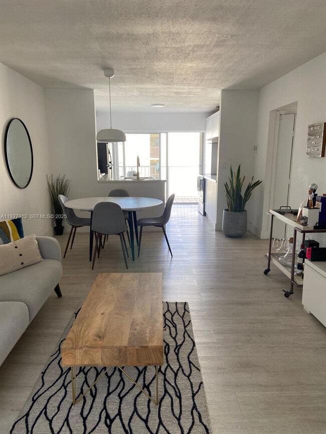 677 NE 24th St unit 602, Miami, FL 33137 - photo 7