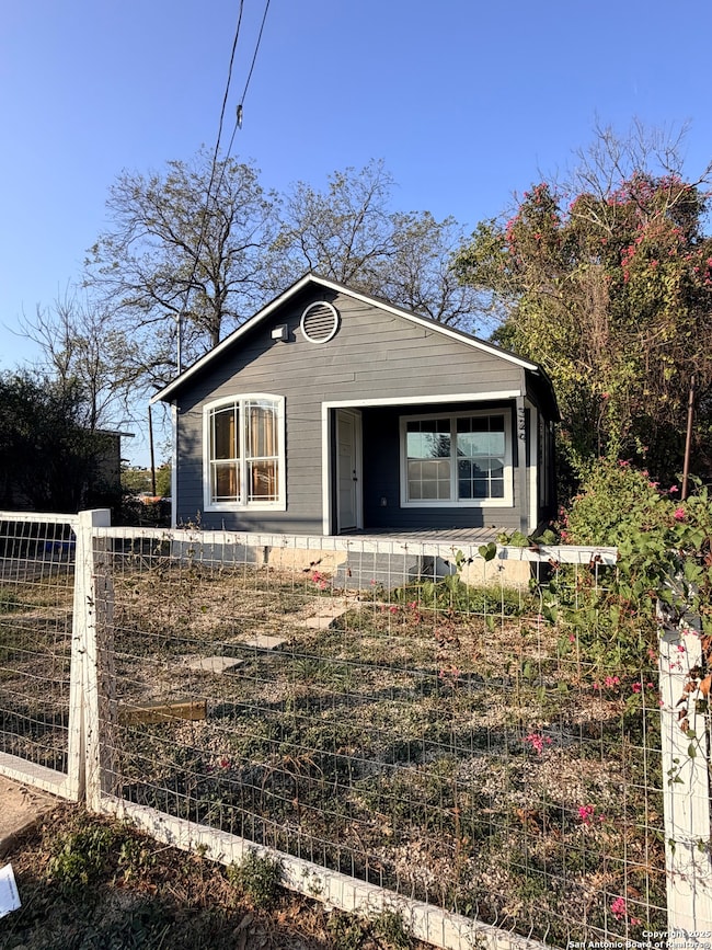 329 Big Foot, San Antonio, TX 78204 - photo 4