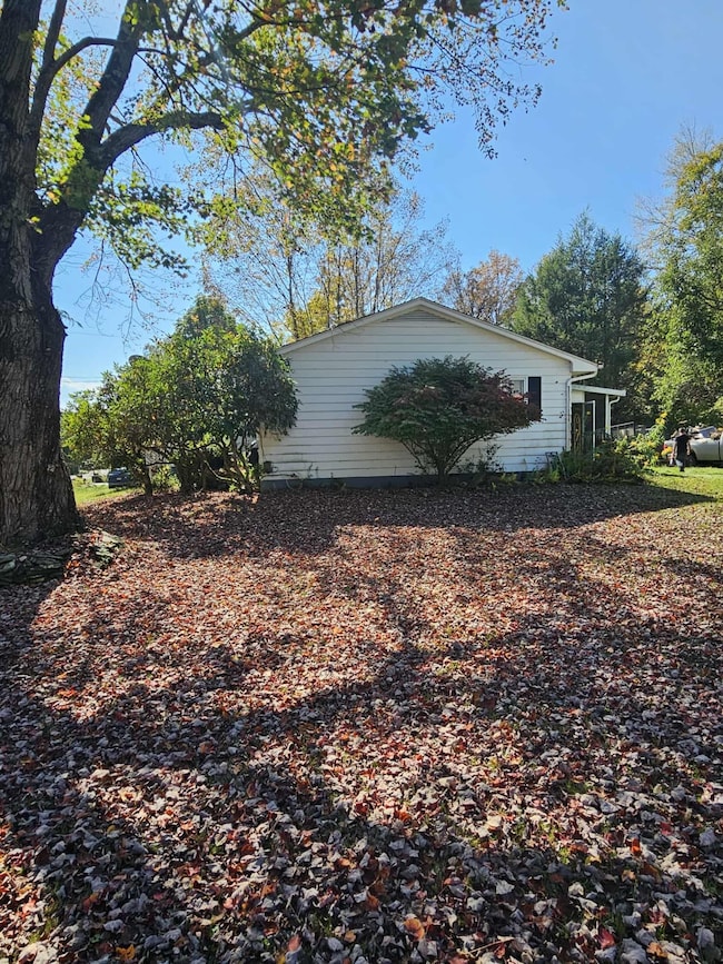 301 Fuller Rd, Dalton, PA 18414 - photo 3