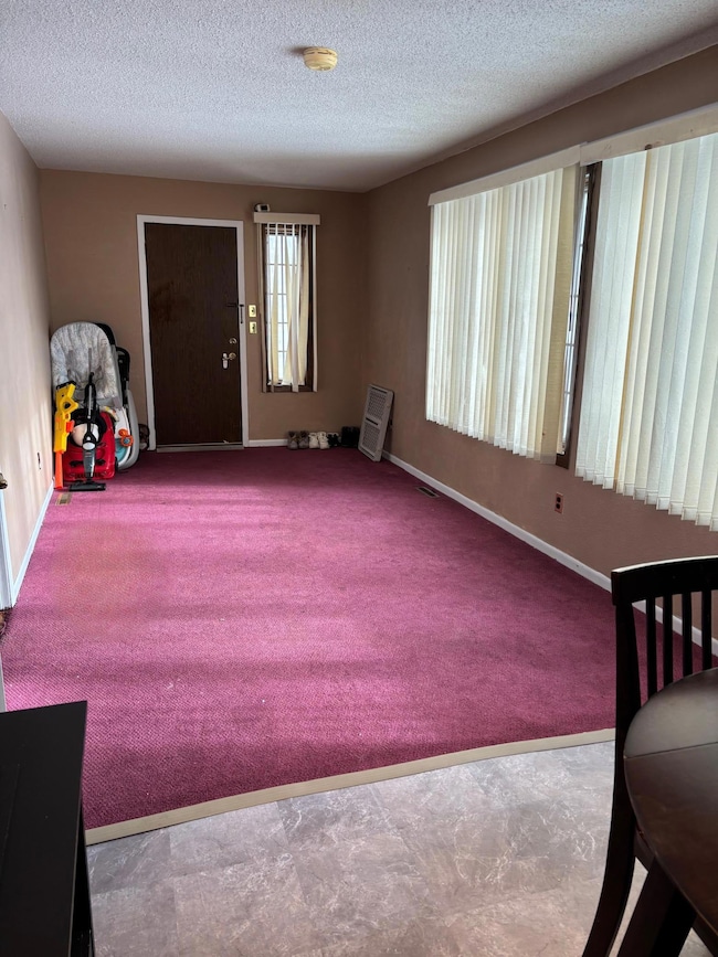 811 Tilden St, Fairmont, MN 56031 - photo 2