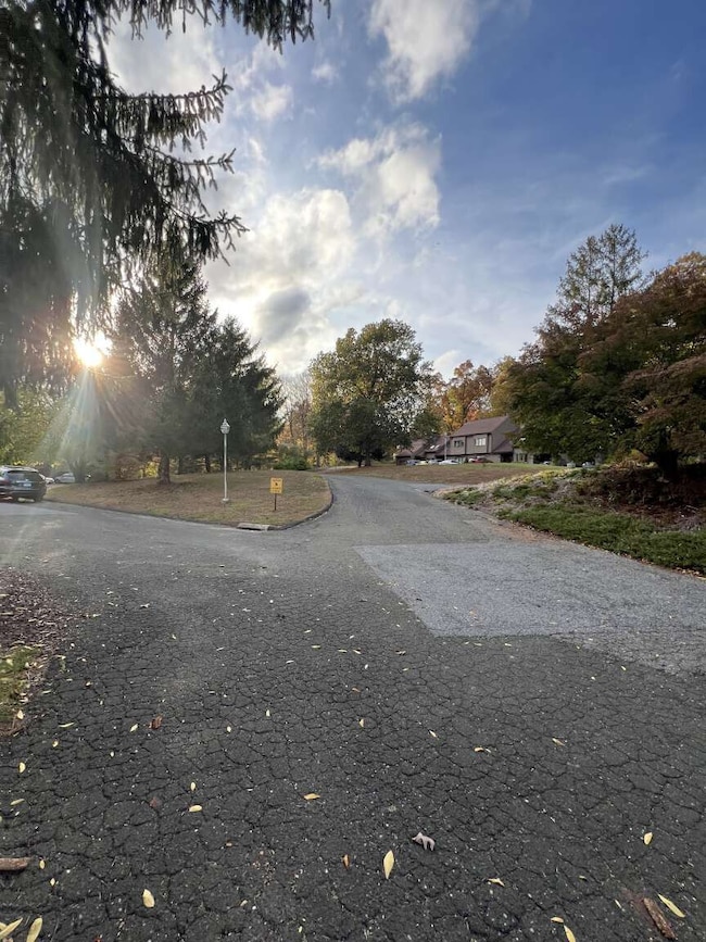 2 Twin Oaks, New Milford, CT 06776 - photo 5