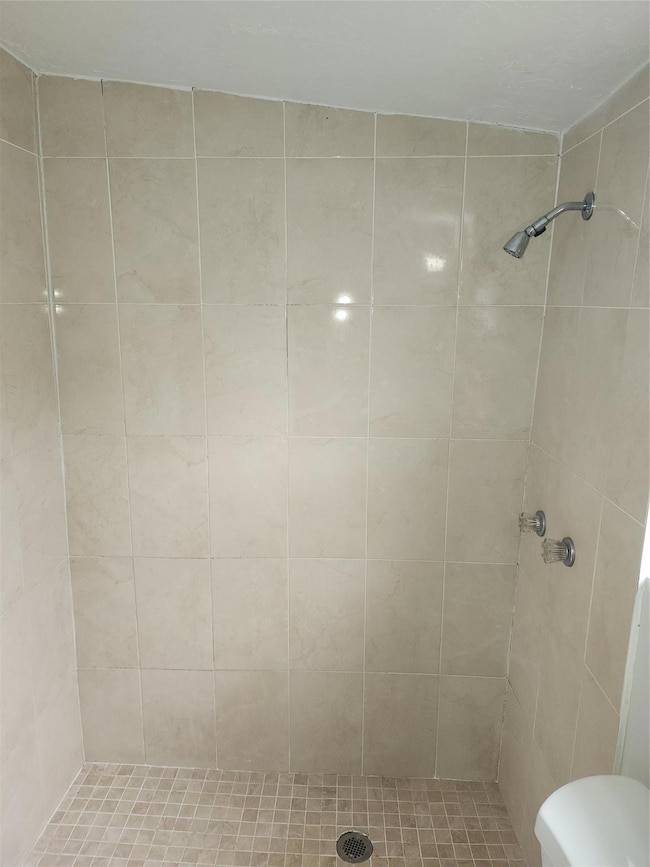 1931 Wilmington St, Opa Locka, FL 33054 - photo 6