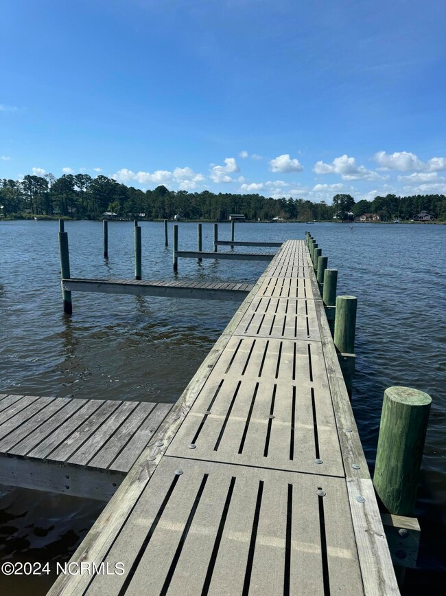Dock View
