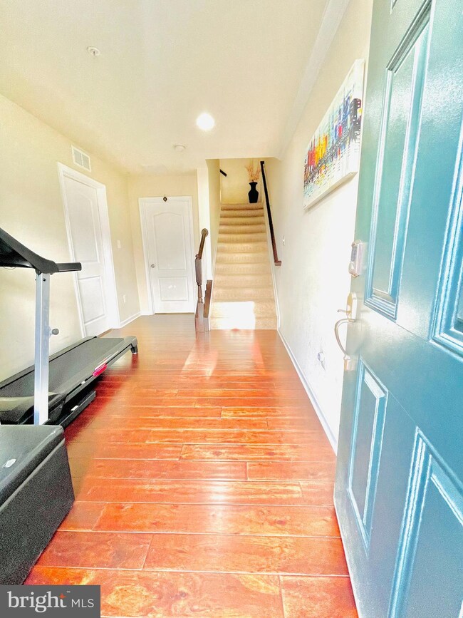 7018 Foxton Way, Hanover, MD 21076 - photo 3