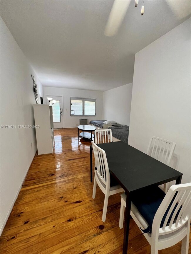 644 Meridian Ave unit 10, Miami Beach, FL 33139 - photo 5