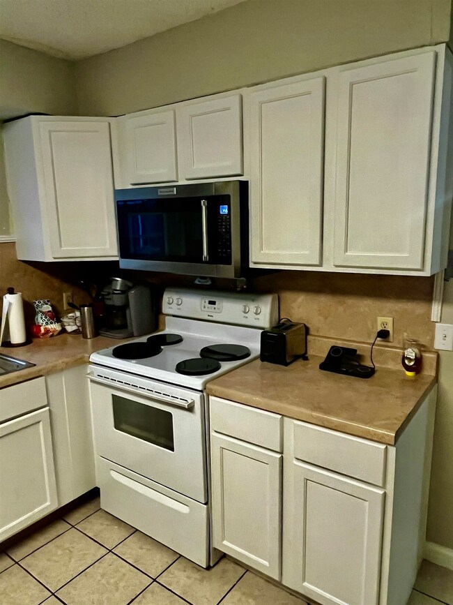 2005 2005 High Meadow Dr, Duncan, OK 73533 - photo 4