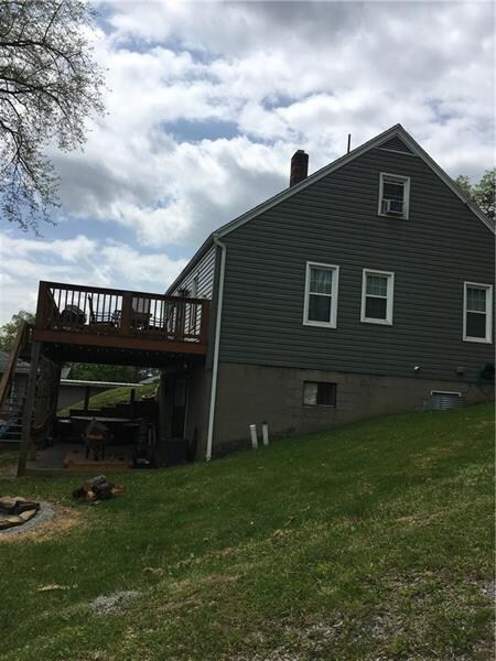 side showing deck