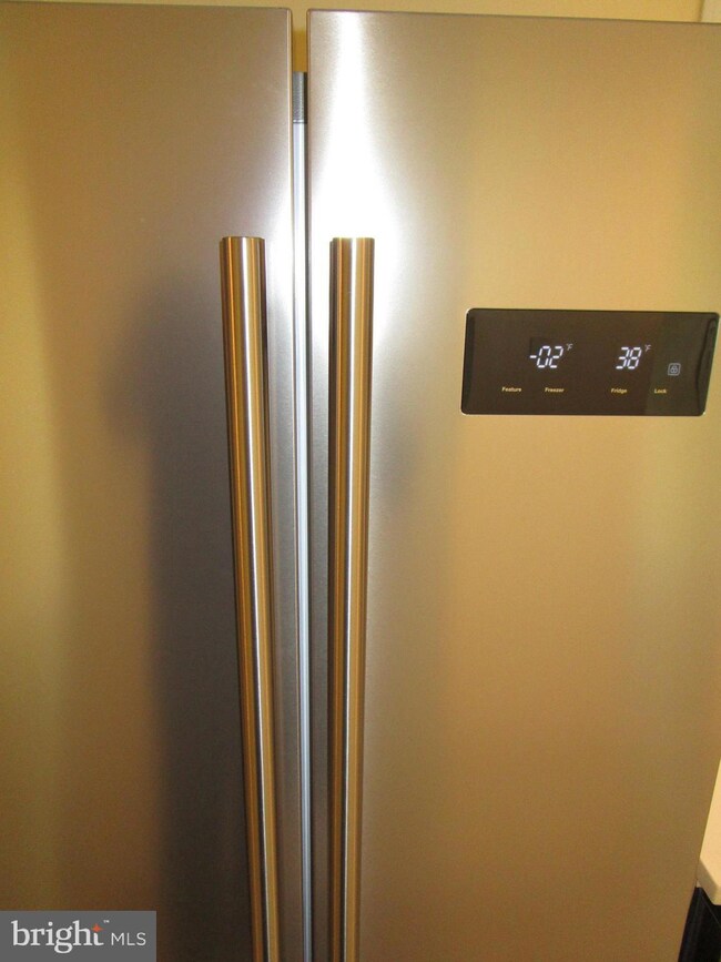 1535 Iris Ct, Hagerstown, MD 21740 - photo 7