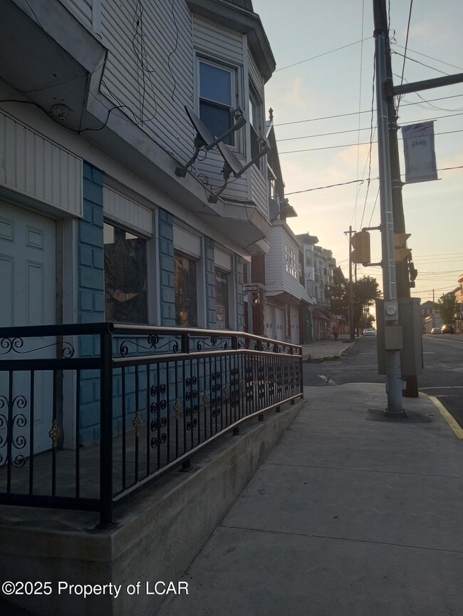 WhatsApp Image 2025-10-25 at 14.36.24_08