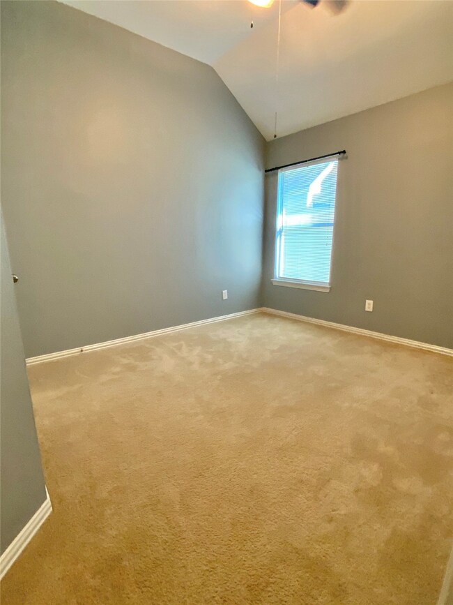 30938 Blue Ridge Park Ln, Spring, TX 77386 - photo 4