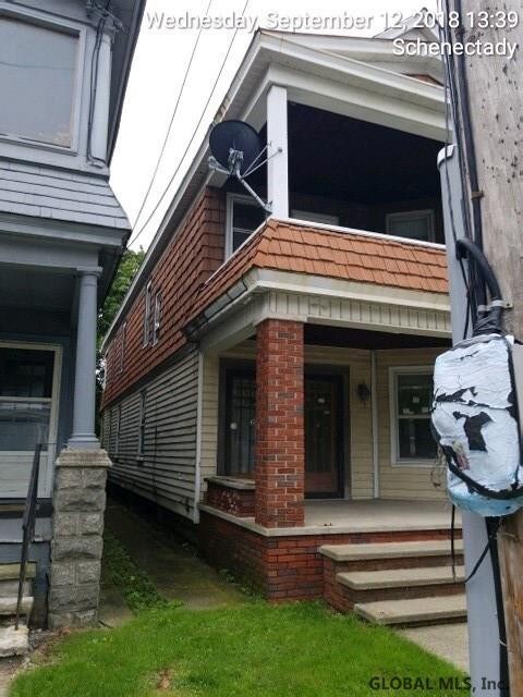 996 Eastern Ave, Schenectady, NY 12308 - photo 2
